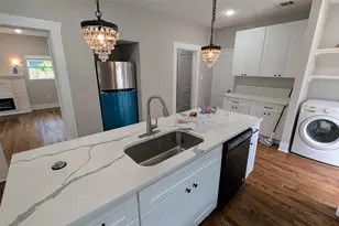 1133 W Gray St, Houston, TX 77019 - Photo 11