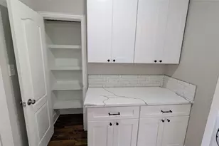 1133 W Gray St, Houston, TX 77019 - Photo 13