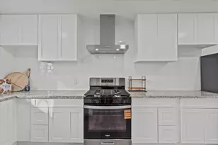 251 Barracuda St, Bayou Vista, TX 77563 - Photo 3