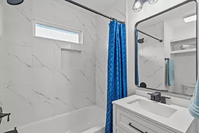 251 Barracuda Street, Bayou Vista, TX 77563 - Photo 17