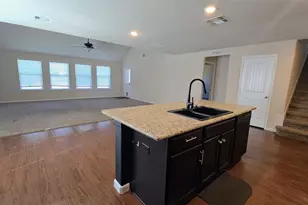 9918 Channel Set Way, Rosharon, TX 77583 - Photo 3