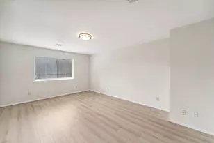 13038 Skymeadow Dr, Houston, TX 77082 - Photo 11