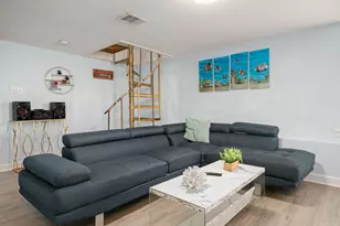 3723 Ave S, Galveston, TX 77550 - Photo 9