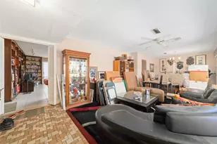 1535 Maux Dr, Houston, TX 77043 - Photo 5