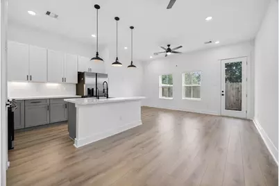 314 Neyland Street, Houston, TX 77022 - Photo 9