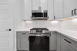 314 Neyland St, Houston, TX 77022 - Photo 17