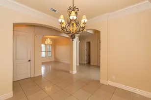 7 Stonebrook Ct, Beaumont, TX 77706 - Photo 5