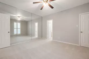 1303 Red Oak Ct, Sugar Land, TX 77479 - Photo 21