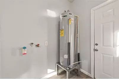 8211 Parnell Street, Houston, TX 77051 - Photo 13