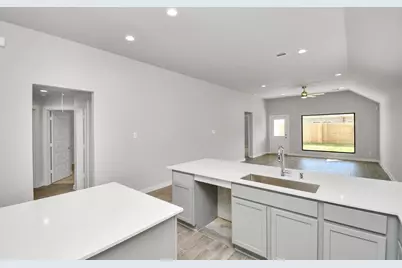 348 Ice Shore Trail, Dayton, TX 77535 - Photo 17