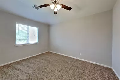 5803 Village Grove Drive, Pearland, TX 77581 - Photo 13