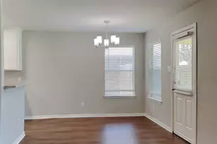 5803 Village Grove Dr, Pearland, TX 77581 - Photo 5