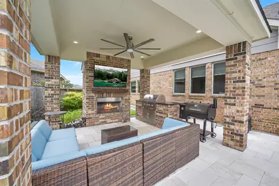 108 Castlegate Lane, Houston, TX 77065 - Photo 27