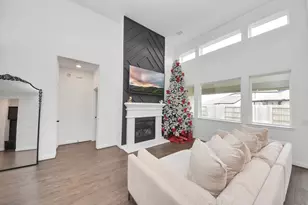 647 Malibu Pnes Dr, Katy, TX 77493 - Photo 11