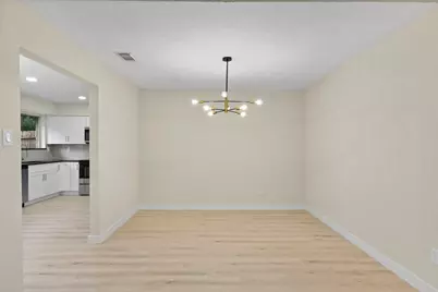 2322 Aprilmont Drive, Sugar Land, TX 77498 - Photo 11