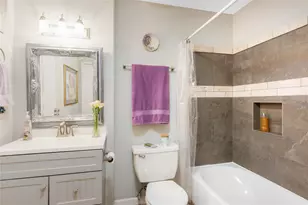 63 Hideaway Dr, Friendswood, TX 77546 - Photo 25