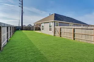 2003 Domeniko Dr, Fresno, TX 77545 - Photo 33