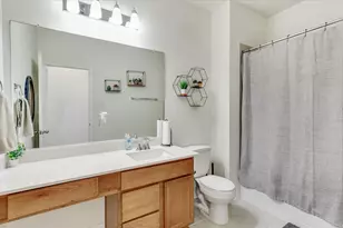 2003 Domeniko Dr, Fresno, TX 77545 - Photo 7