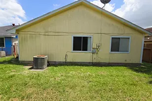3930 Mohlerbruk Dr, Houston, TX 77066 - Photo 23