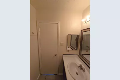 3930 Mohlerbruk Drive, Houston, TX 77066 - Photo 17