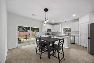 4502 Topaz Trail Dr, Sugar Land, TX 77479 - Photo 5