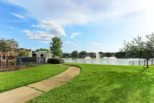 4502 Topaz Trail Dr, Sugar Land, TX 77479 - Photo 33