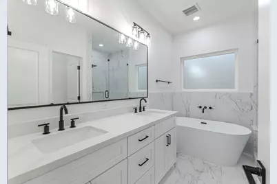 7723 C Hammerly Blvd, Houston, TX 77055 - Photo 19