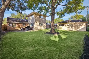 5827 Burlinghall Dr, Houston, TX 77035 - Photo 25