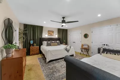 211 Captains Road, Anahuac, TX 77514 - Photo 27
