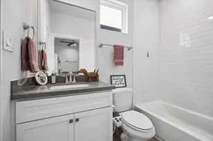 2491 W 11th St, Houston, TX 77008 - Photo 19