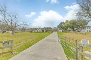 4415 Brandt Rd, Richmond, TX 77406 - Photo 29