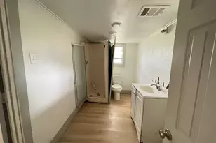 3020 Avenue D, Bay City, TX 77414 - Photo 17