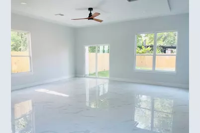 7203 Weyburn Street, Houston, TX 77028 - Photo 15