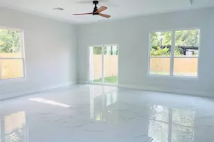 7203 Weyburn St, Houston, TX 77028 - Photo 15