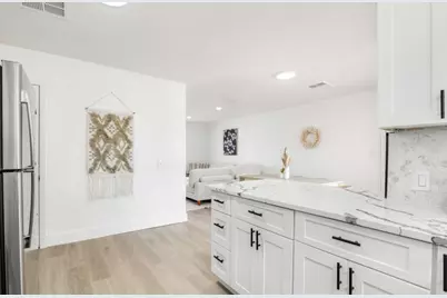 1412 W 10th Street, Freeport, TX 77541 - Photo 11