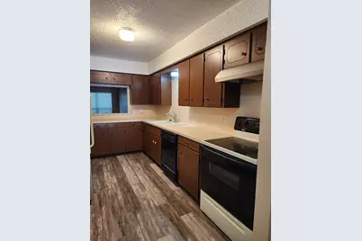 1252 Eagle Lake Road #8, Sealy, TX 77474 - Photo 7