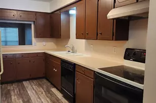 1252 Eagle Lake Rd, Sealy, TX 77474 - Photo 7