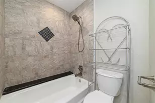 14345 Misty Meadow Ln, Houston, TX 77079 - Photo 21