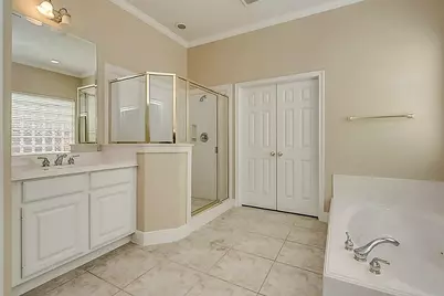 5715 Sapphire Vista Lane, Houston, TX 77041 - Photo 19