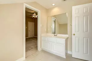 5715 Sapphire Vista Ln, Houston, TX 77041 - Photo 23