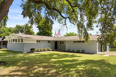 9202 Sunnywood Drive, Houston, TX 77088 - Photo 5