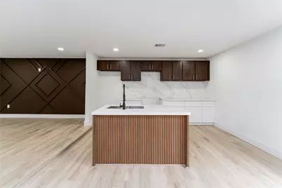 9226 Grady Street, Houston, TX 77016 - Photo 11