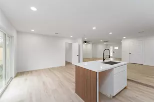 9226 Grady St, Houston, TX 77016 - Photo 13