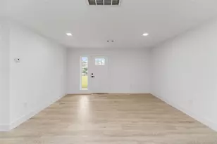 9226 Grady St, Houston, TX 77016 - Photo 15