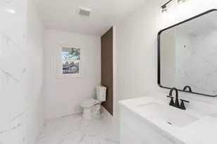 9226 Grady St, Houston, TX 77016 - Photo 25