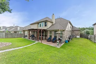 2018 Brookmont Dr, Conroe, TX 77301 - Photo 39
