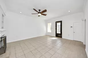 4112 Meyerwood Dr, Houston, TX 77025 - Photo 11