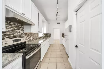 4112 Meyerwood Drive, Houston, TX 77025 - Photo 29