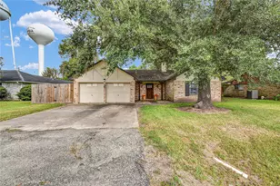 1307 Rev Swinney St, West Columbia, TX 77486 - Photo 31