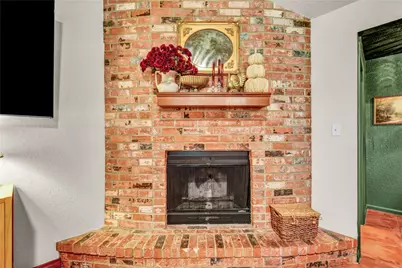 1307 Rev Swinney Street, West Columbia, TX 77486 - Photo 5